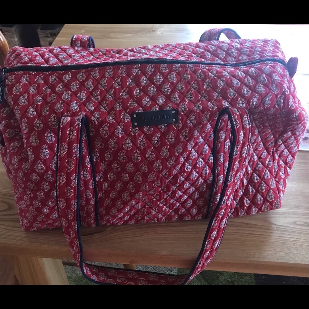 Vera Bradley cotton duffel bag. Red paisley with zip closure.